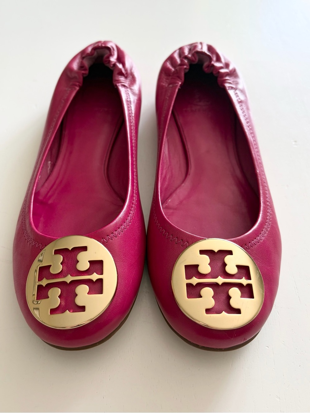 Tory Burch Pink Leather Reva Ballet Flats with Gold Logo Medallions Size 7